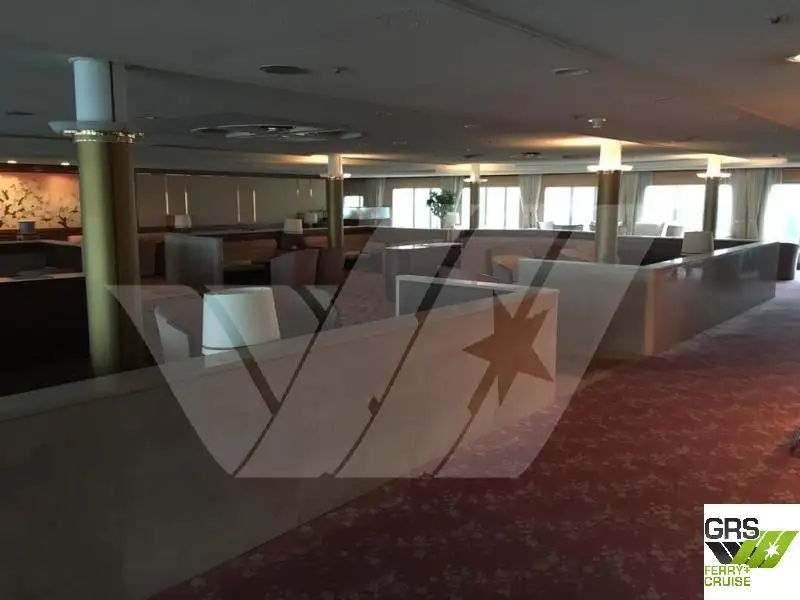Buque de crucero en venta