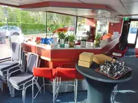 Buque de crucero en venta