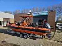 Buque portacontenedores en venta
