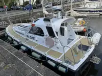 Lancha piloto en venta