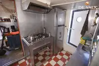 Buque de investigación en venta