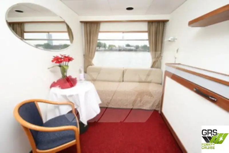 Buque de crucero en venta