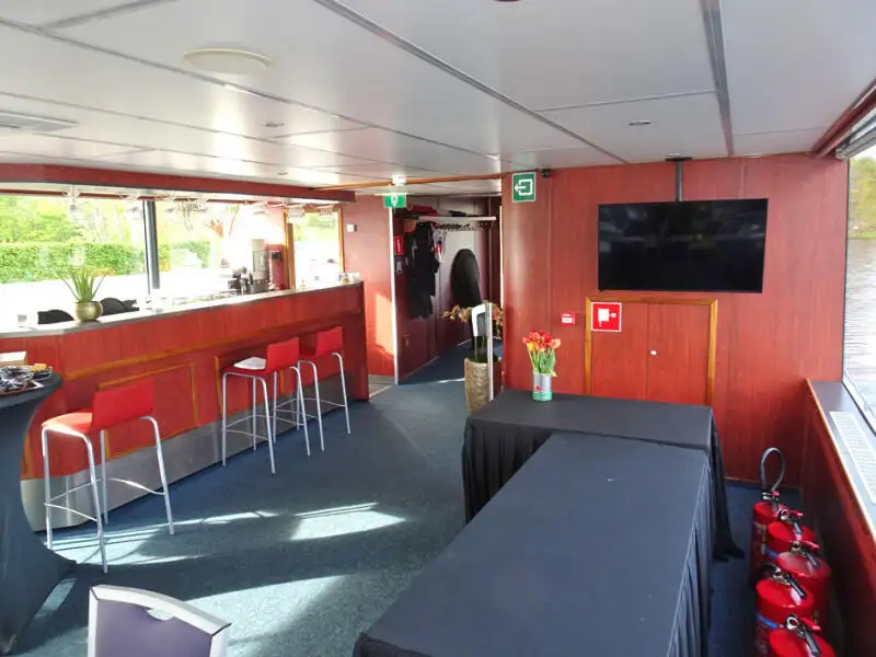 Buque de crucero en venta
