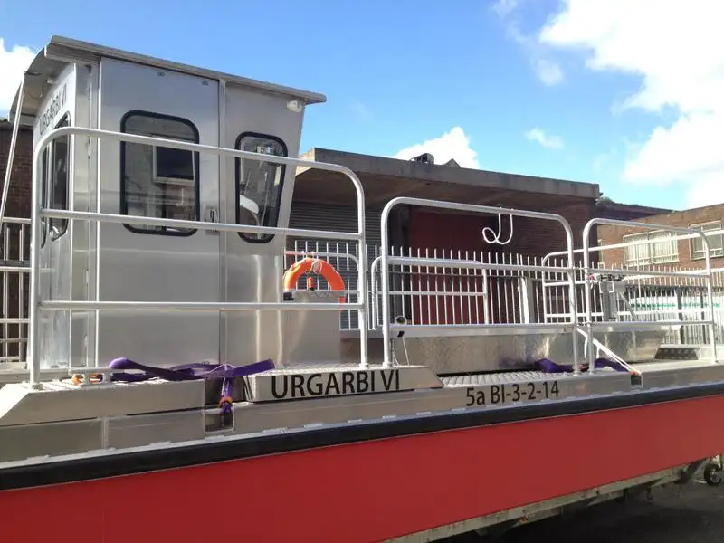 Buque portacontenedores en venta