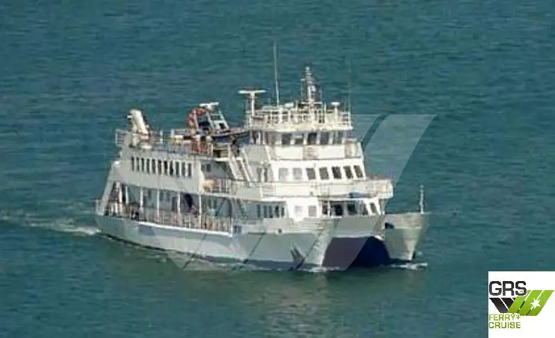Buque de pasajeros en venta