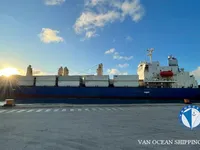 Buque frigorífico en venta