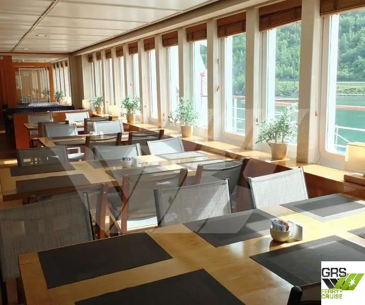 Buque de crucero en venta