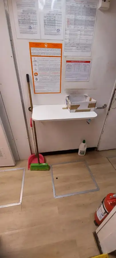 Lancha de tripulación en venta