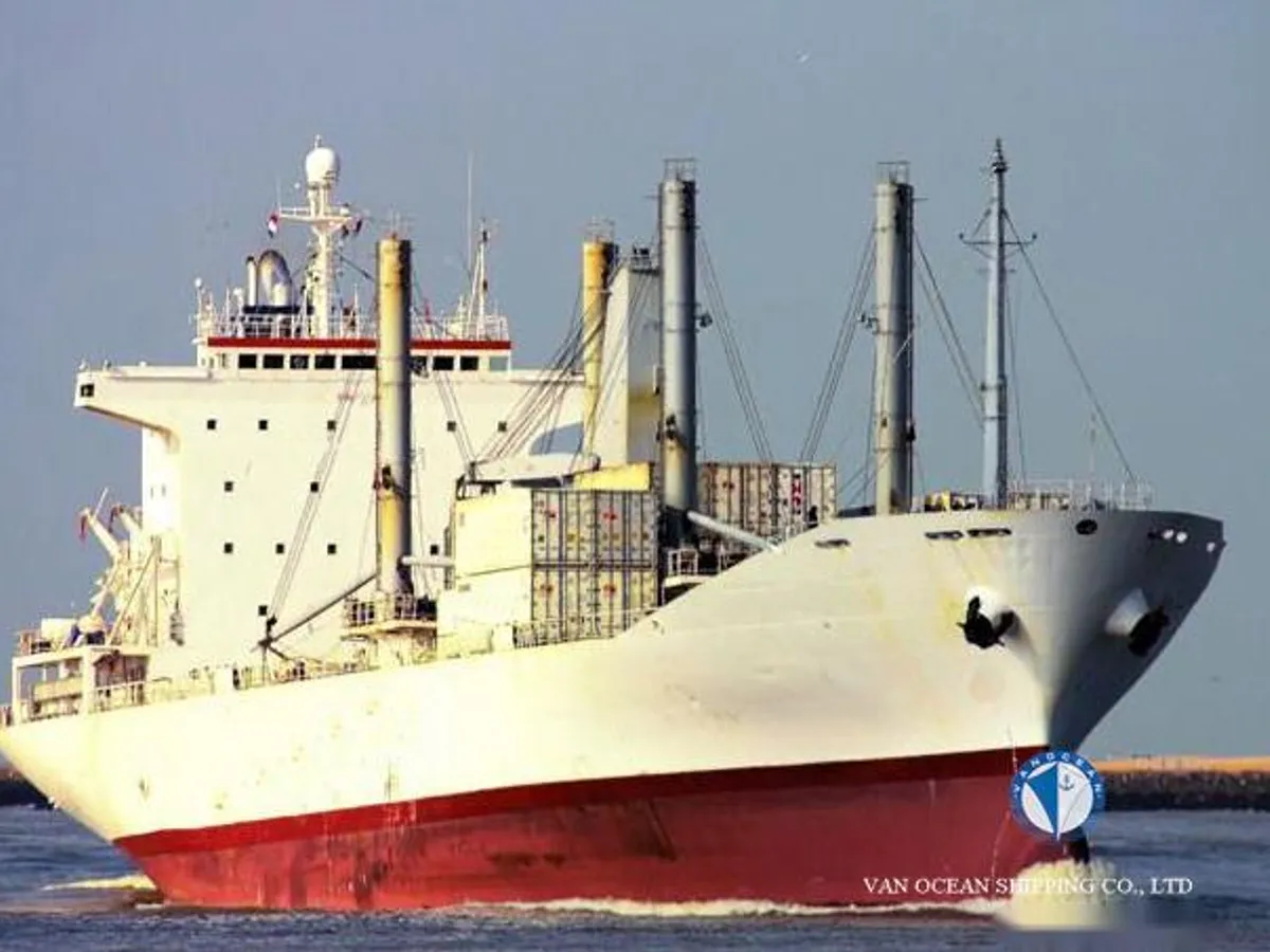 Buque frigorífico en venta