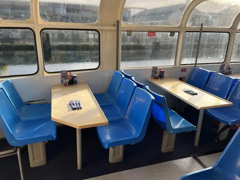 Buque de ferry en venta