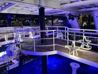 Buque de pasajeros en venta