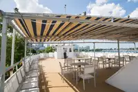 Buque de crucero en venta