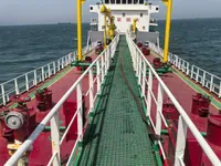 Petrolero de aprovisionamiento en venta