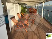 Buque de crucero en venta