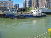 Buque de desembarco, tanque en venta