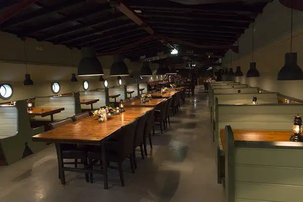 Buque restaurante en venta