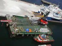 Buque grúa en venta