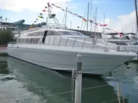 Buque de pasajeros en venta