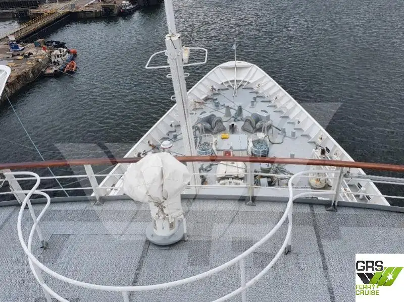 Buque de crucero en venta