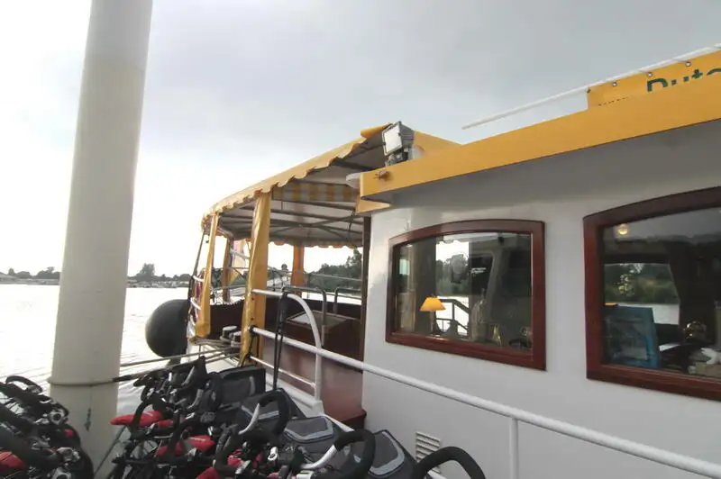 Buque de crucero en venta