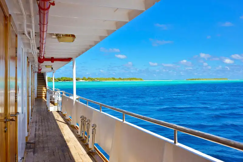 Buque de crucero en venta