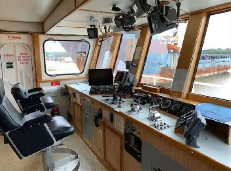 Buque de suministro rápido (FSV) en venta