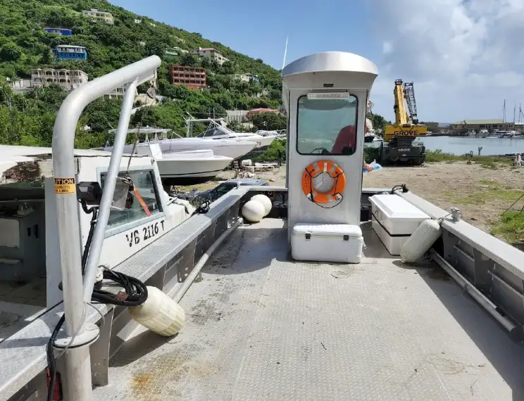 Buque de desembarco, tanque en venta