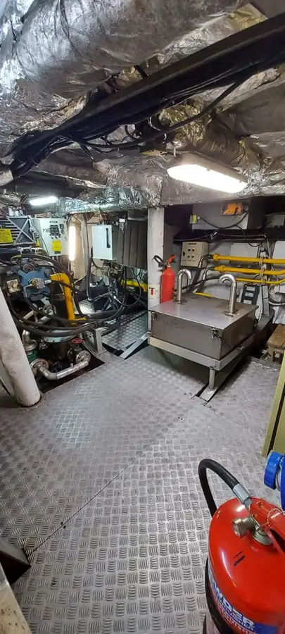 Lancha de tripulación en venta