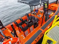 Bote inflable rígido en venta