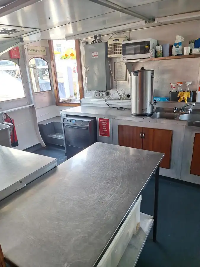 Buque de ferry en venta
