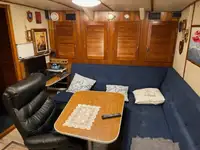 Patrullera en venta