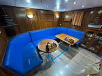 Buque portacontenedores en venta