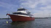 Barco de tripulación en venta