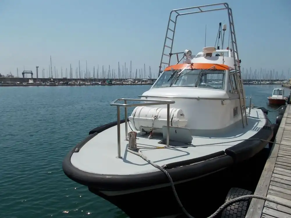 Lancha piloto en venta