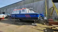 Patrullera en venta