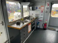 Buque portacontenedores en venta