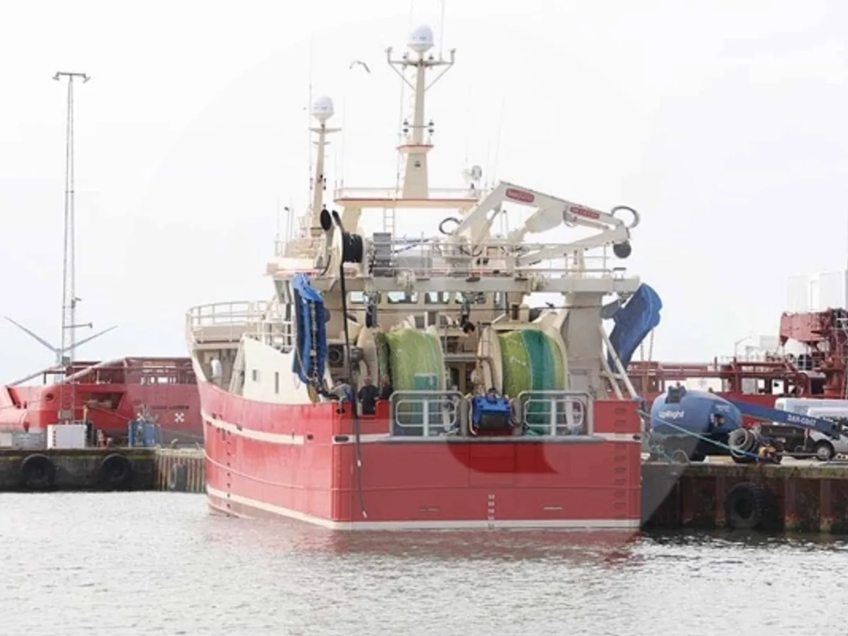 Buque de pesca en venta