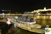 Buque de crucero en venta