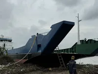 Buque de desembarco, tanque en venta