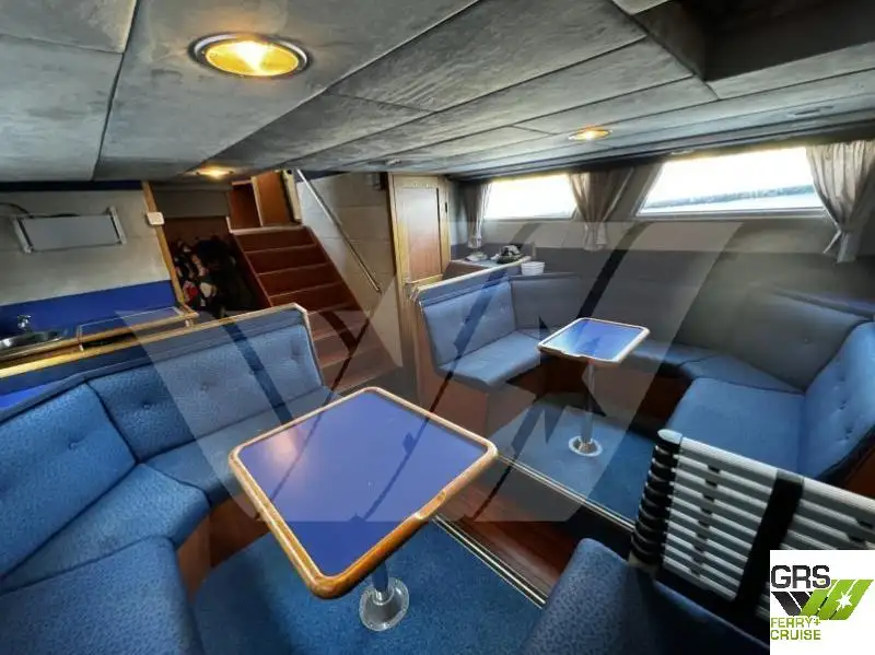 Buque de crucero en venta