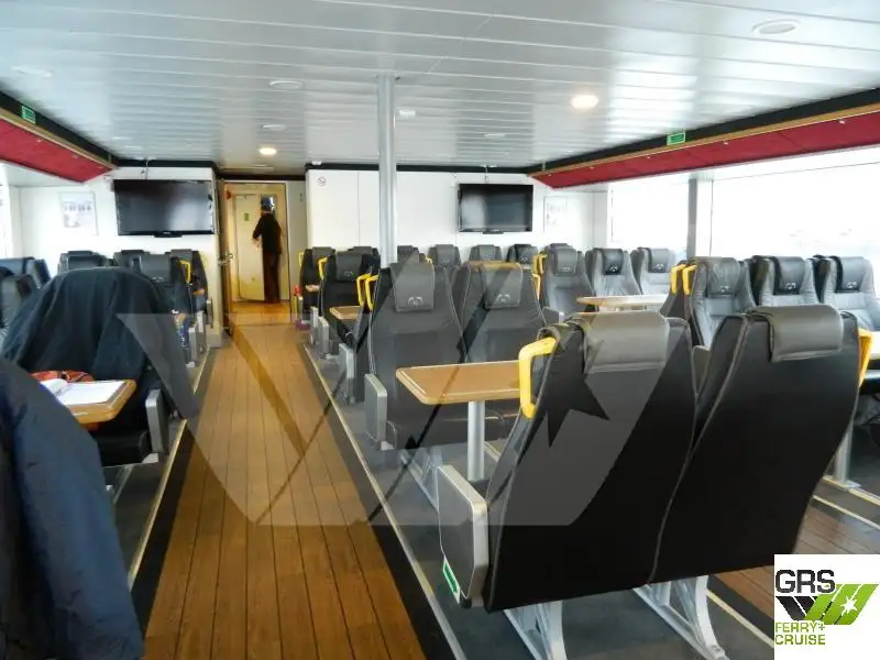 Buque de crucero en venta