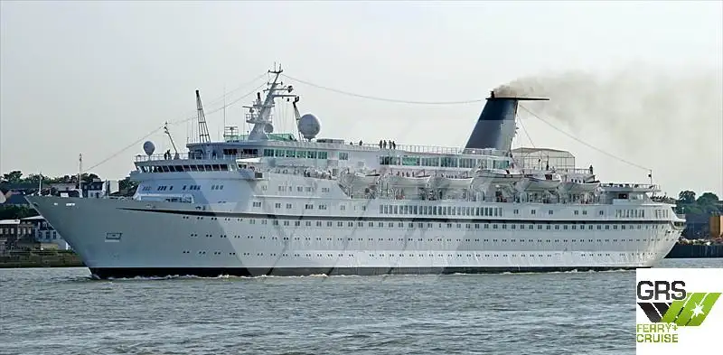 Buque de crucero en venta