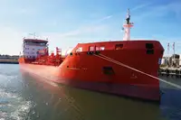 Oil/Chemical tanker en venta