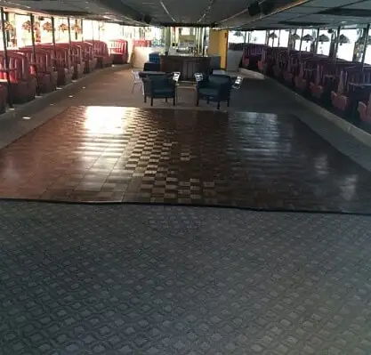 Buque de pasajeros en venta
