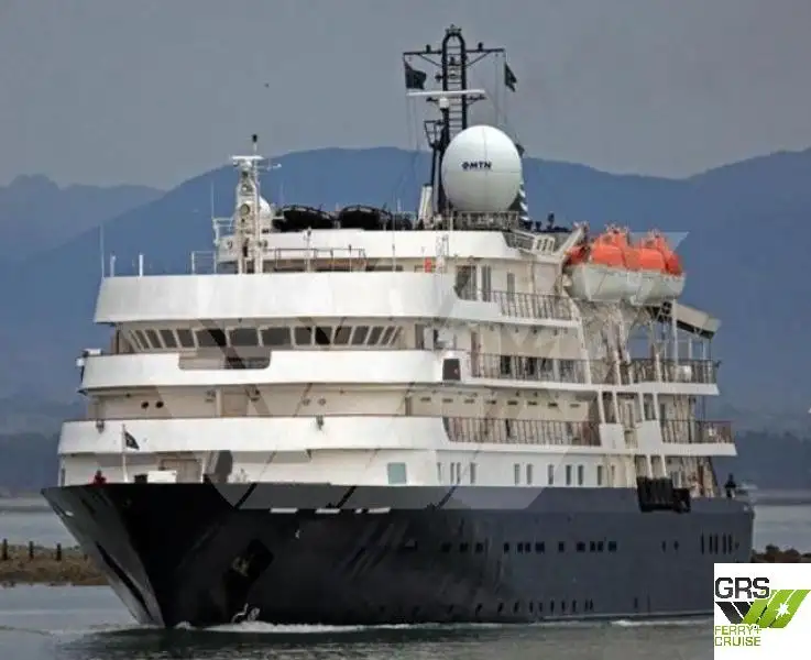 Buque de crucero en venta