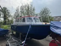 Patrullera en venta