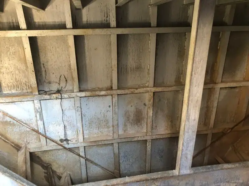 Buque portacontenedores en venta