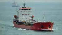 Oil/Chemical tanker en venta