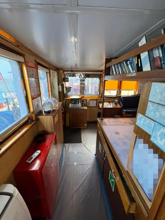 Buque portacontenedores en venta