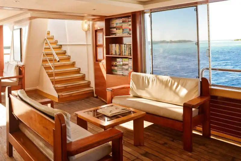Buque de crucero en venta